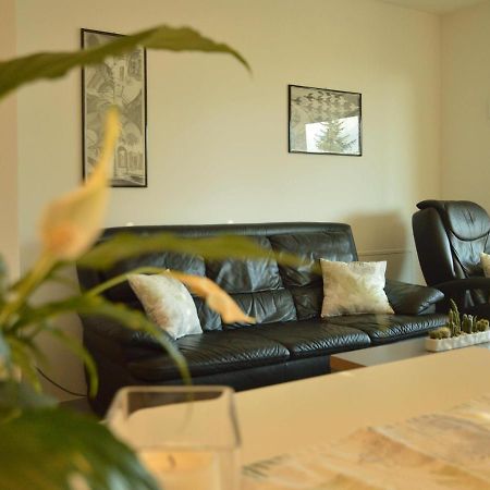 Family Apartment Julia Termeno Extérieur photo